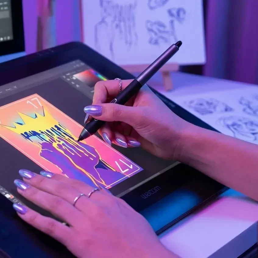 Dessin sur tablette carte jeu de tarot